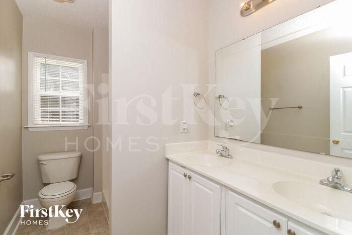 Building Photo - 4305 Oak Glen Dr