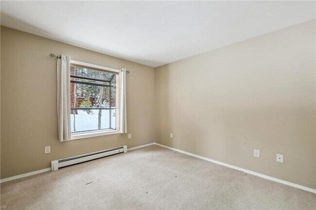 Building Photo - McCloud 2 bedroom