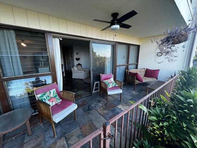 Building Photo - Furnished 2 bedroom 2 bath condo with assigned parking stalls