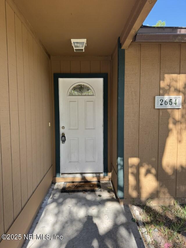 Building Photo - 2654 Hidden Village Dr