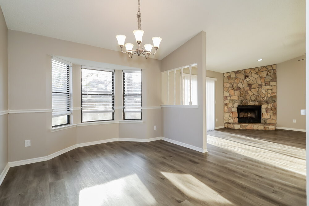 Building Photo - 7749 Pikes Peak Dr