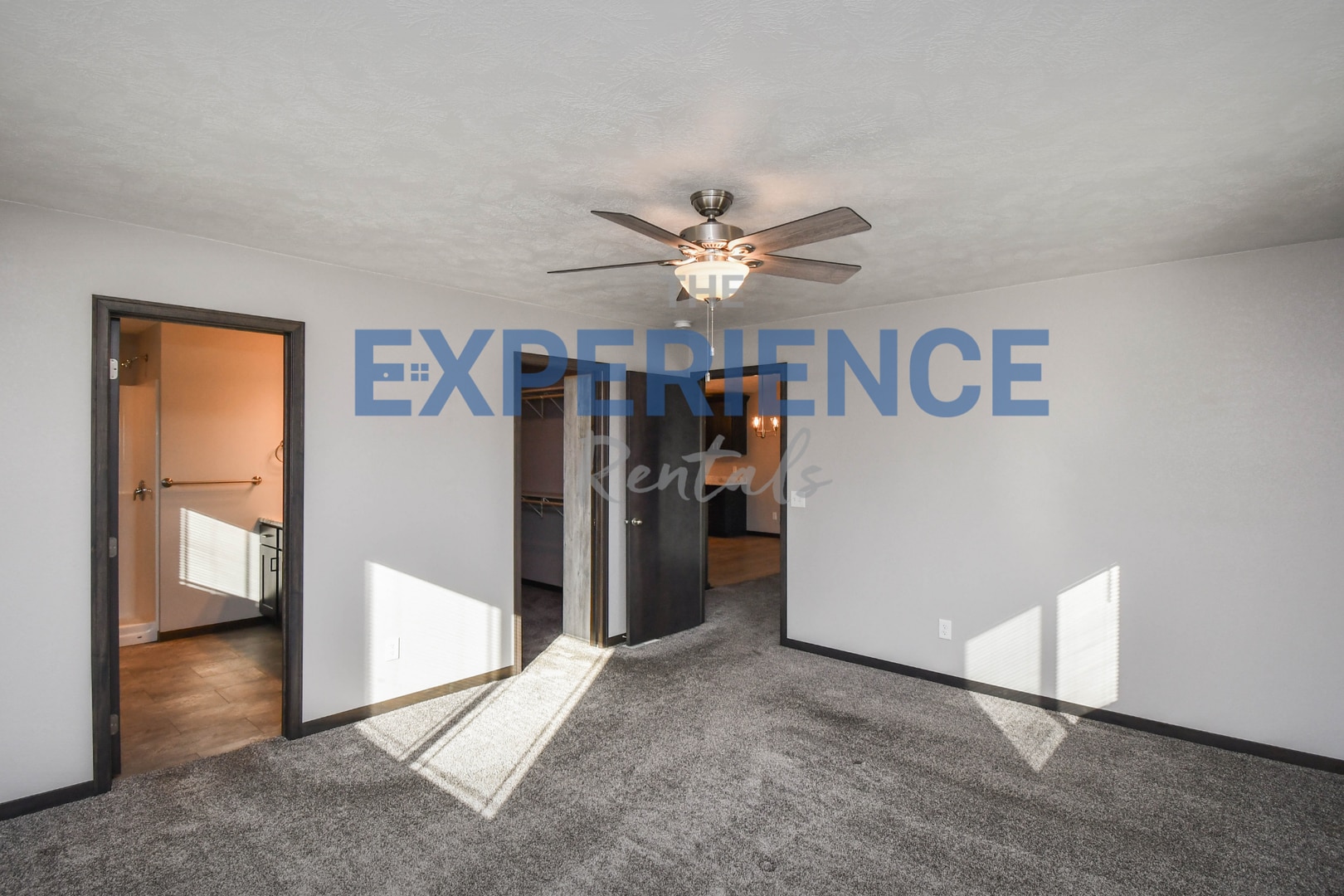 Building Photo - 3501 S Outfield Cir