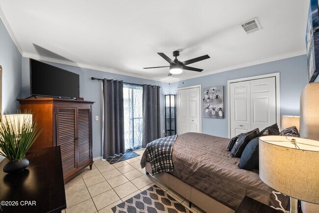 Building Photo - 503 Granada Cir