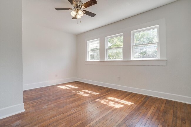 Building Photo - Large Newly Remodeled Home in Historic Fai...