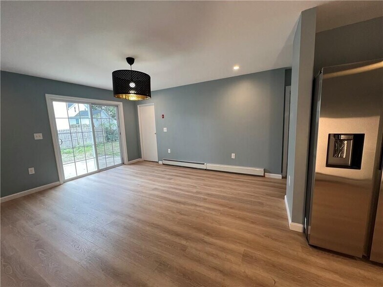 Building Photo - 9 Turner Ave