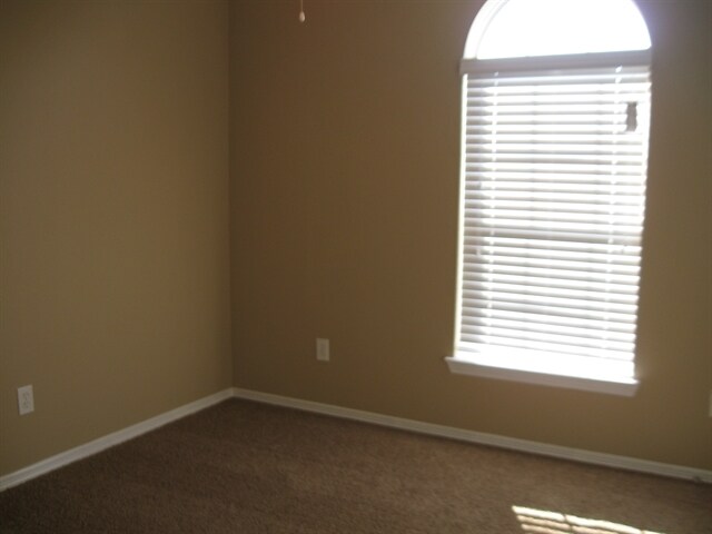 Building Photo - 202 Splintered Arrow Dr