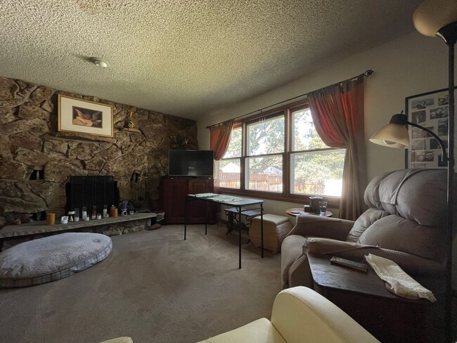 Building Photo - Great Home in Fort Collins