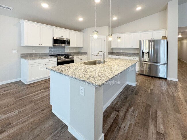 Building Photo - 3791 E Hags Head St