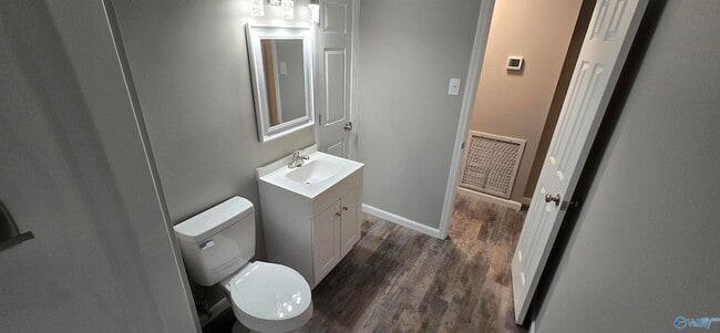 Building Photo - 410 Bellemeade St SW