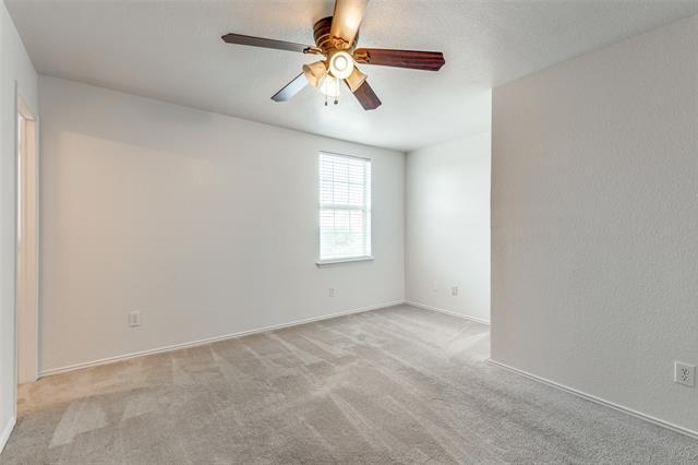 Building Photo - 10715 Edgewest Terrace