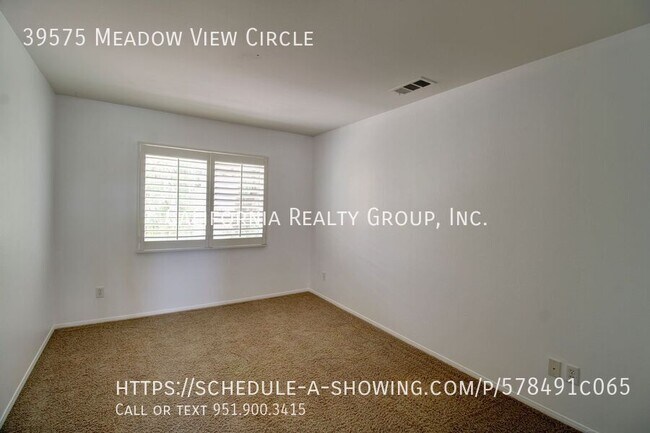 Building Photo - 39575 Meadow View Cir
