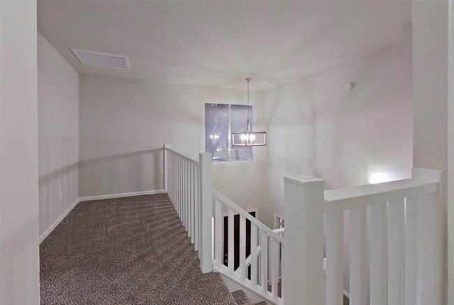 Building Photo - 20206 Lake Sherwood Dr