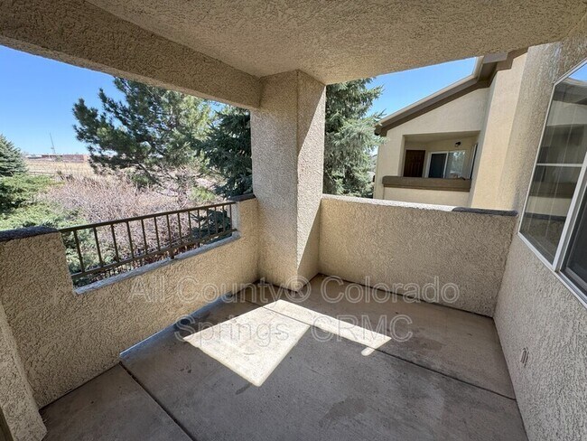 Building Photo - 3975 Rivera Grv