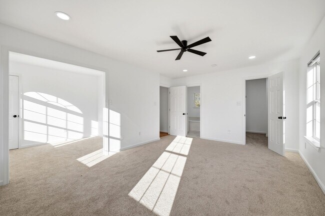 Building Photo - 1600 Old Brook Rd