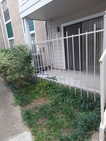 Building Photo - 12627 Ashford Meadow Dr