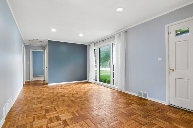 Building Photo - 226 Latrobe Ave