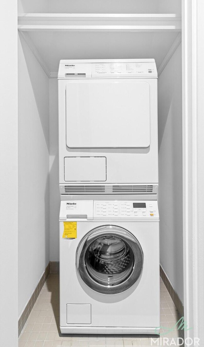 Building Photo - 0 bedroom in New York NY 10004