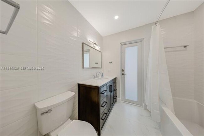 Building Photo - 8825 SW 151st St