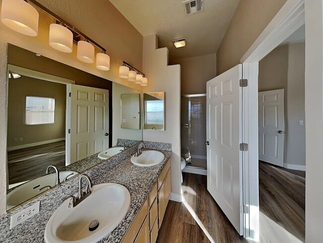 Building Photo - 2020 Gault Ct