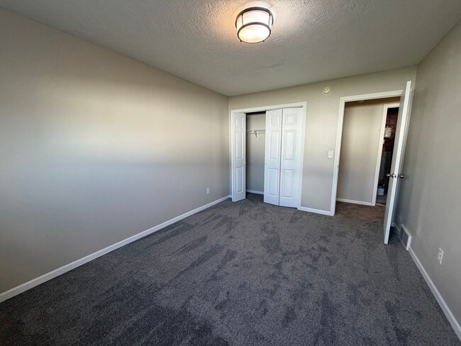 Building Photo - 3606 W Hughes Pl