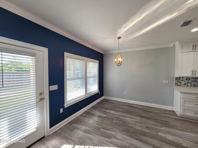 Building Photo - 2609 Outlaws Wy