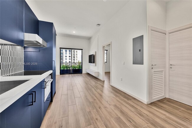 Building Photo - 4220 Laguna St