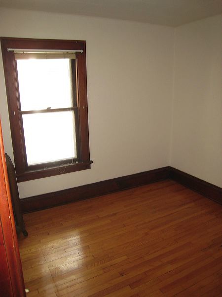 Building Photo - 945 Spaight St