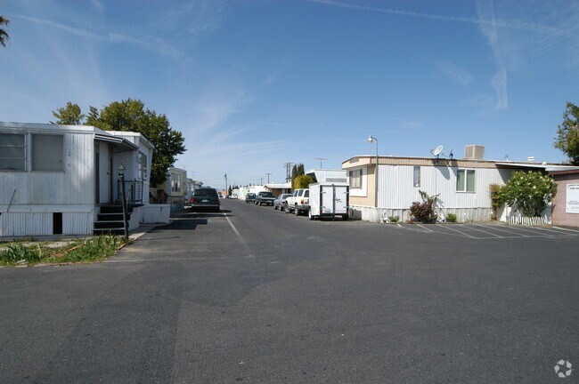 Building Photo - Johnson's Mobile Home Park