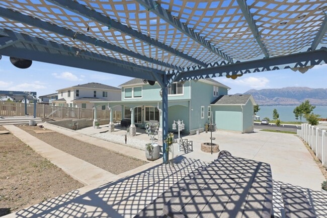 Building Photo - 2877 S Greenhead Dr