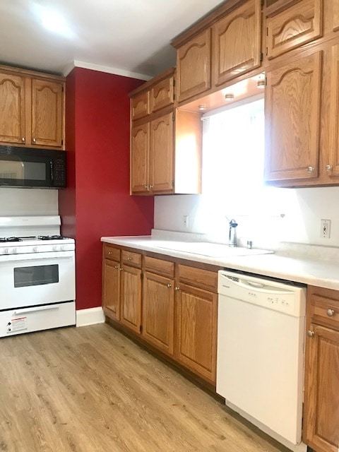 Building Photo - 6511 Luelda Ave