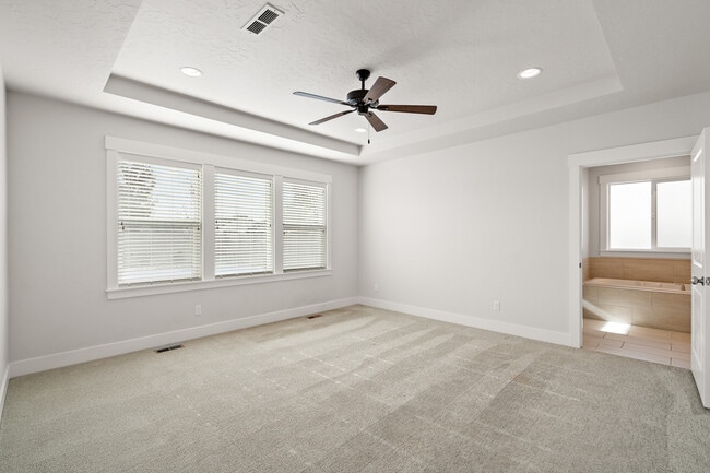 Building Photo - 4269 W Ravenna St