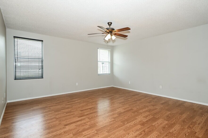 Building Photo - 1203 Wisdom Dr
