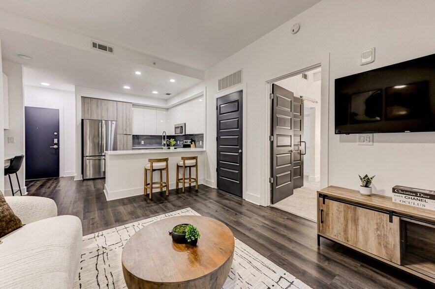 Building Photo - 1812 U.S. 19-SI ID1460735P