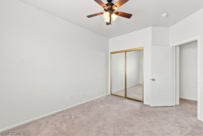 Building Photo - 2681 Park Creek Ln