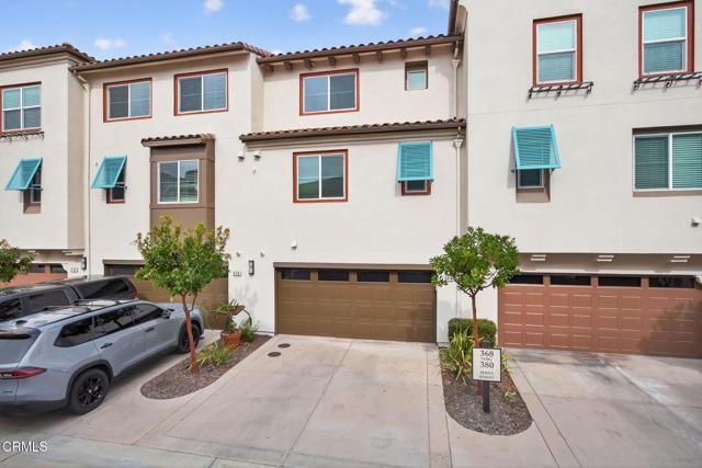 Building Photo - 374 Serra St