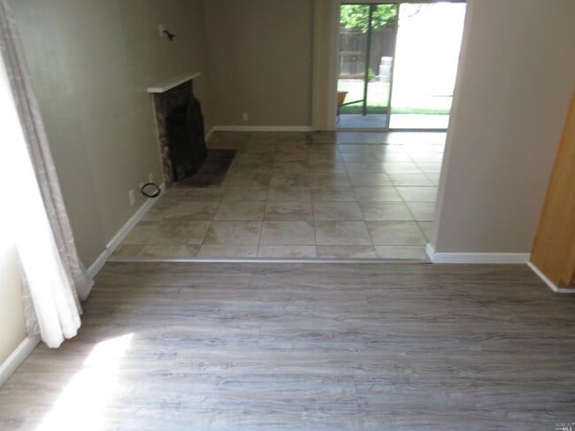 Building Photo - 1255 Whitehall Way