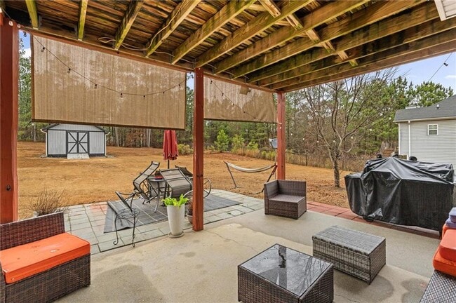 Building Photo - 40 Pine Shadow Cir