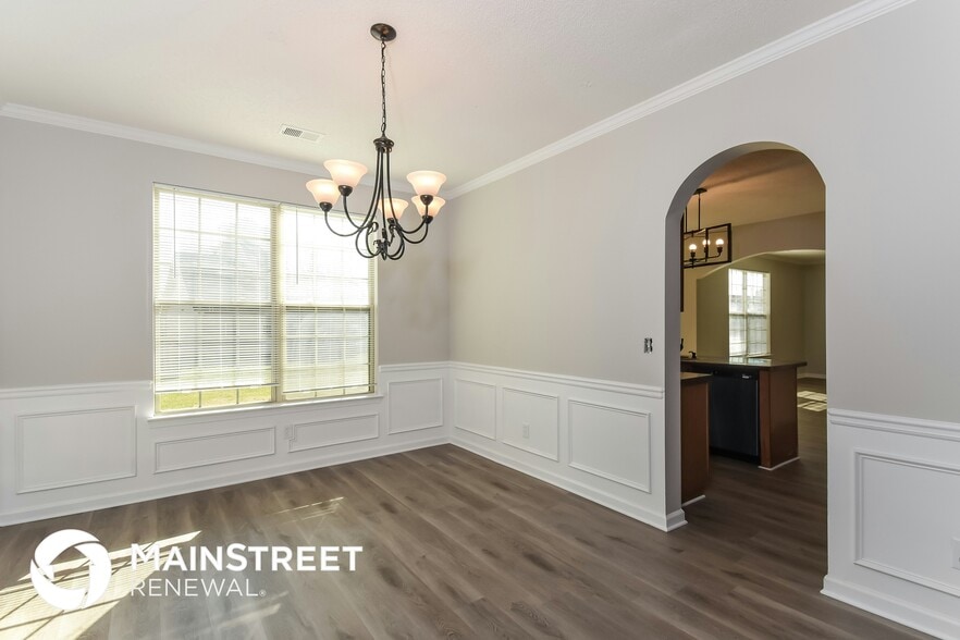 Building Photo - 35 Hamilton Blvd NW