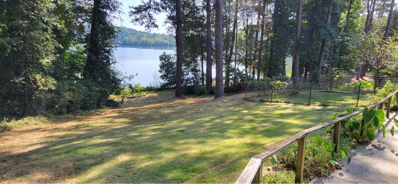 Building Photo - 1932 Lake Lucerne Dr SW