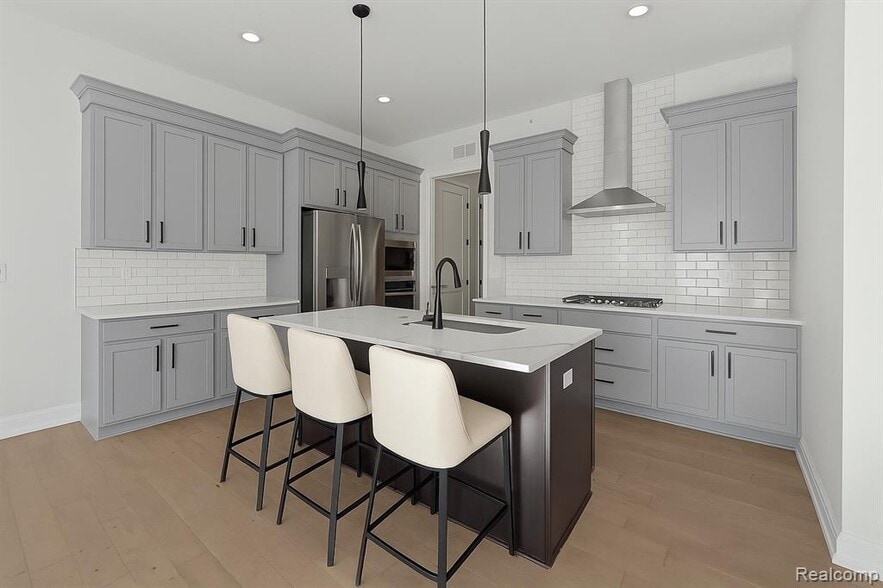 Building Photo - 7507 Gramercy Cir