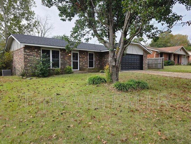 Building Photo - 8 Willowridge Cove