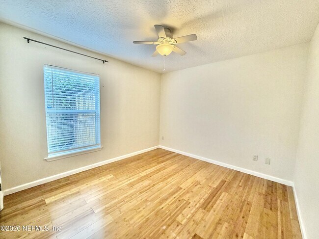Building Photo - 12962 Brians Creek Dr