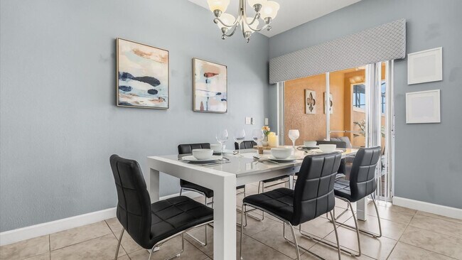 Building Photo - 8942 Cuban Palm Rd