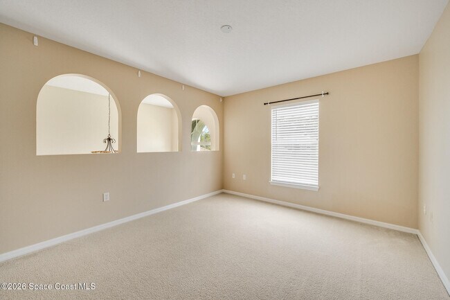 Building Photo - 2081 Brookshire Cir