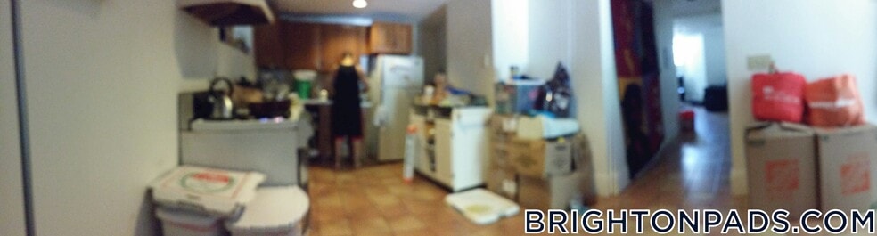 Building Photo - 132 Chiswick Rd