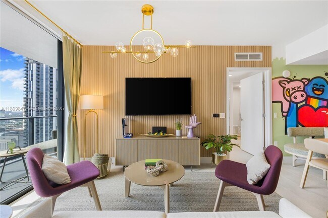 Building Photo - 159 NE 6th St