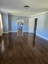 Building Photo - 2000 Sheridan Ave