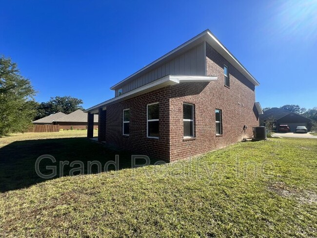 Building Photo - 4512 Oak Orchard Cir