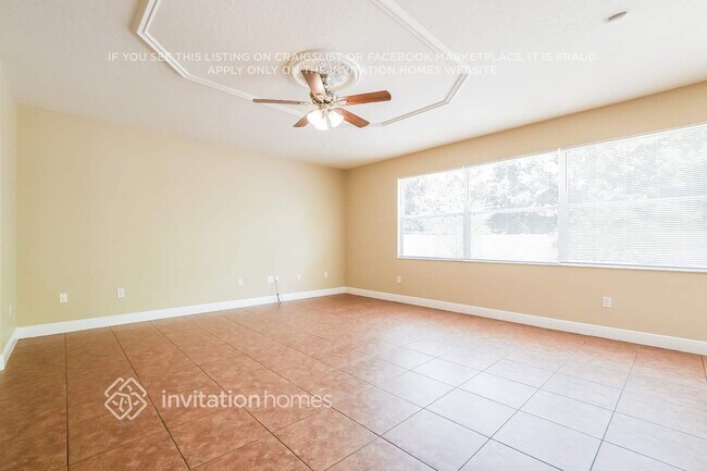 Building Photo - 2045 Touchwood Ct