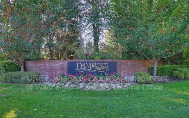 Building Photo - 6109 83rd Ave W